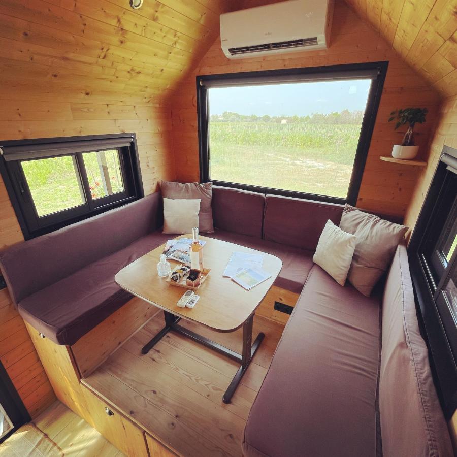 Myinsolite - Tiny-House, Jacuzzi, Brasero, Piscine Aigues-Mortes Bagian luar foto