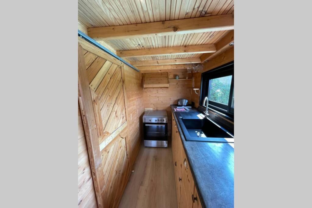 Myinsolite - Tiny-House, Jacuzzi, Brasero, Piscine Aigues-Mortes Bagian luar foto