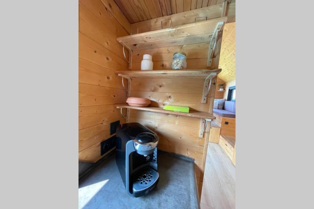 Myinsolite - Tiny-House, Jacuzzi, Brasero, Piscine Aigues-Mortes Bagian luar foto